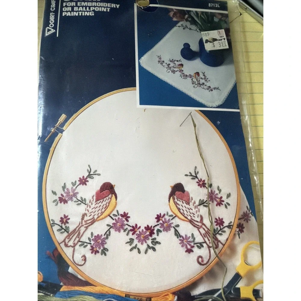 Vogart USA Bird of Paradise Stamped Embroidery Birds - Vogart Scarf Runner 8713L